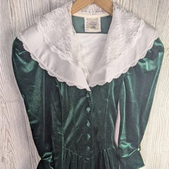 Vintage 80s Miss Victoria Girls Size 10 Green Velvet Babydoll Cottage Dress  USA is available for purchase on au PAY Market - Imported Goods Online  Store Co.Ltd. | au PAY Market -